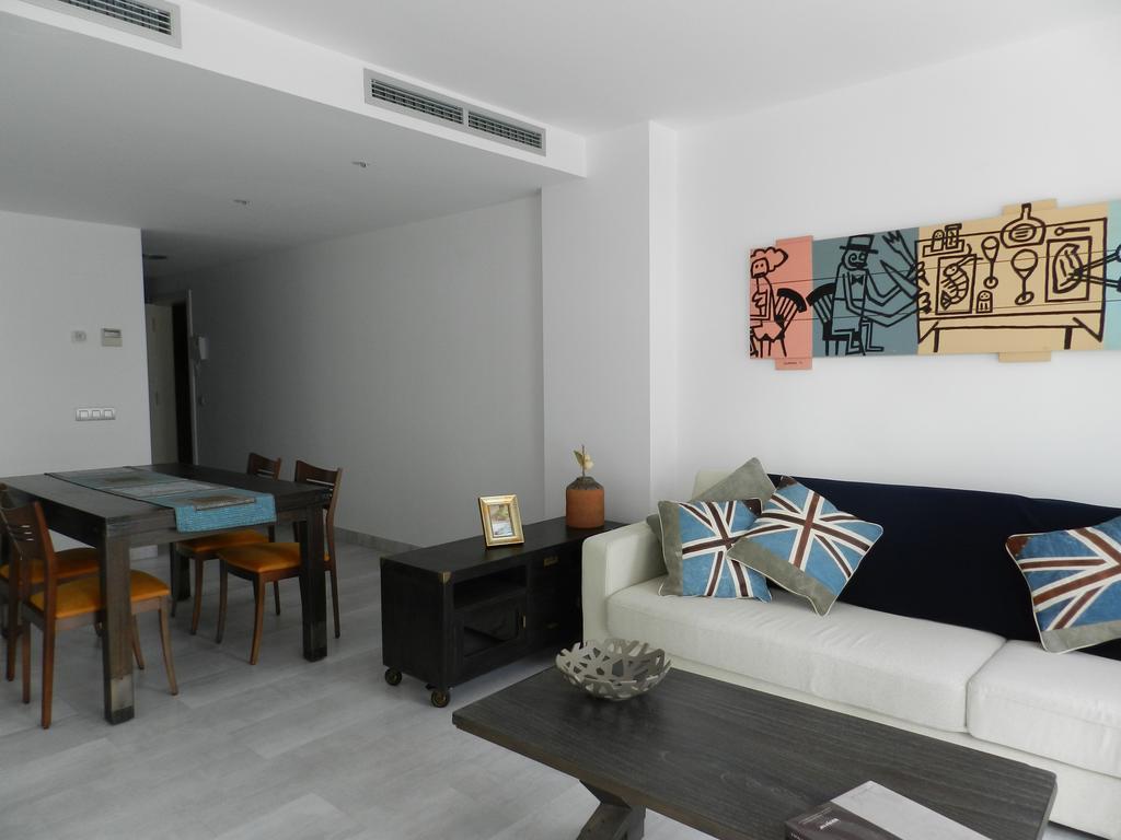 Apartaments El Cine Roses Eksteriør billede